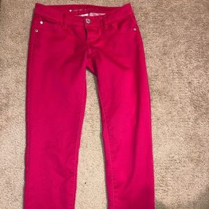 Celebrity pink skinny jeans